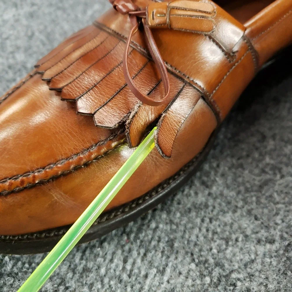 Allen Edmonds Chelsea Loafer Mens‎ Size 11 D  Chestnut Brown Kiltie Tassel Z